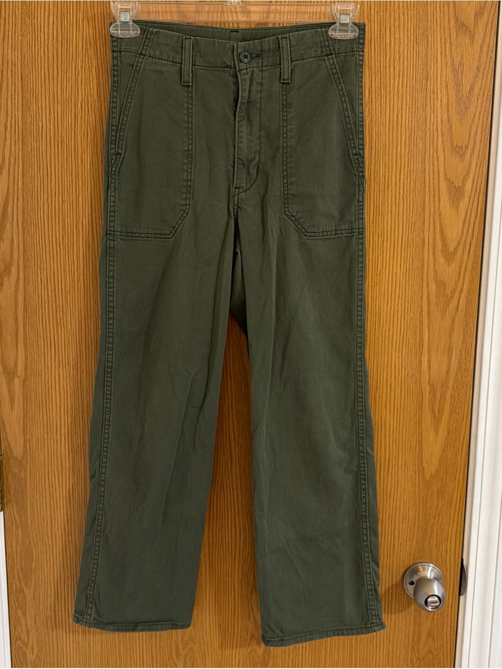 Levi’s A0981-0006 Women’s 26 Olive Green High Rise Utility Straight Leg Pants